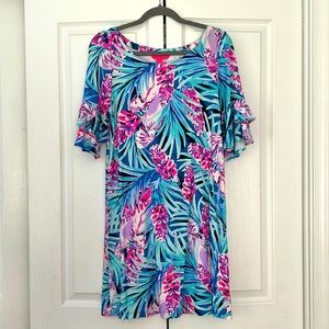 Lilly Pulitzer dress. Size Medium. Great condition.